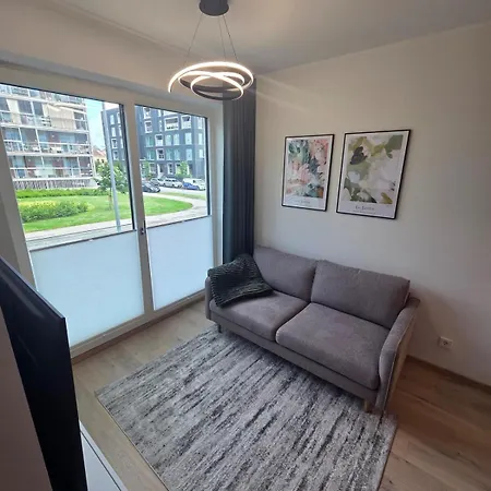 Brooklyn Style With Private Entrance アパート タリン